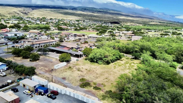 Listing Image for 35 Kaunakakai Pl 2 of 6