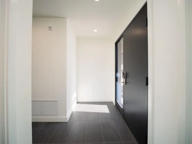 Listing Image for 60 Kai Malu Dr 101 6 of 49