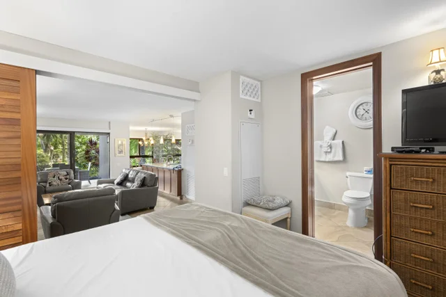 Listing Image for 50 Nohea Kai Dr 212 22 of 25