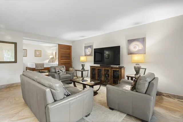 Listing Image for 50 Nohea Kai Dr 212 7 of 25