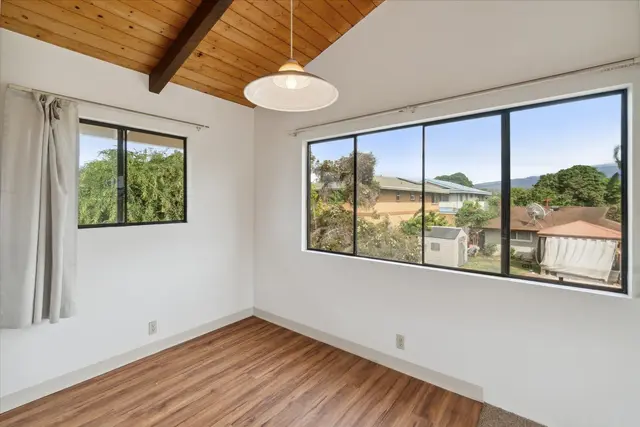 Listing Image for 33 Eleu Pl 10 of 39
