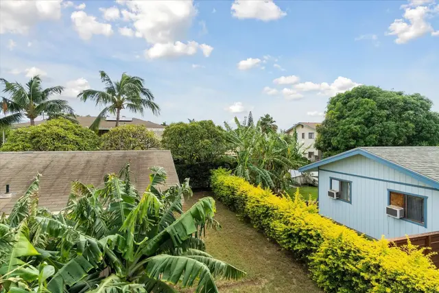 Listing Image for 33 Eleu Pl 32 of 39