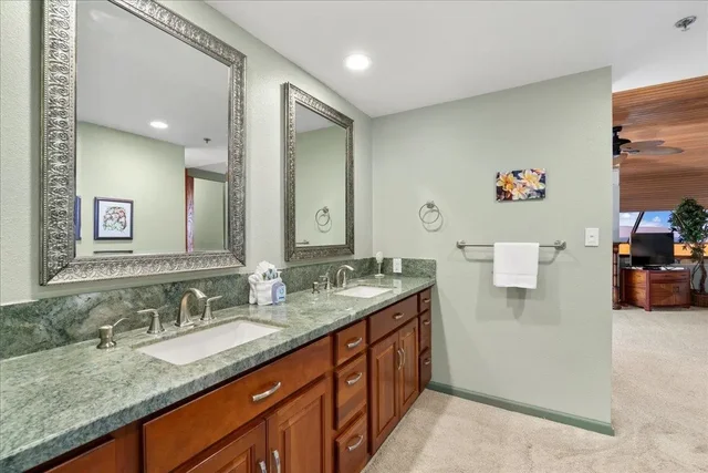 Listing Image for 4299 Lower Honoapiilani Rd 281 33 of 49