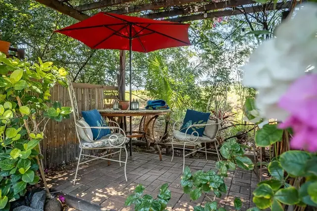 Listing Image for 235 Hoohale Pl 11 of 50