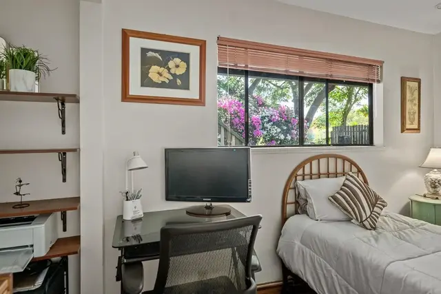 Listing Image for 235 Hoohale Pl 24 of 50