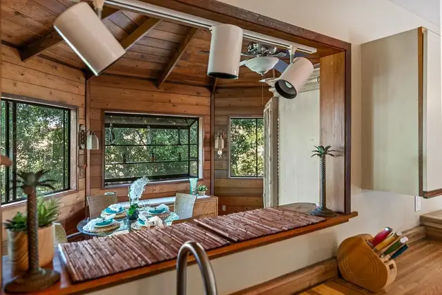 Listing Image for 235 Hoohale Pl 46 of 50