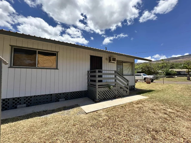 Listing Image for 14 Kawela Way 4 of 15