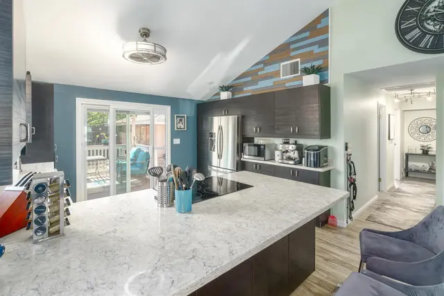 Listing Image for 295 Kaikea St 7 of 35