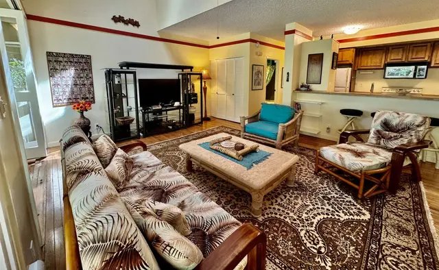 Listing Image for 100 Lio Place Pl D2 5 of 25