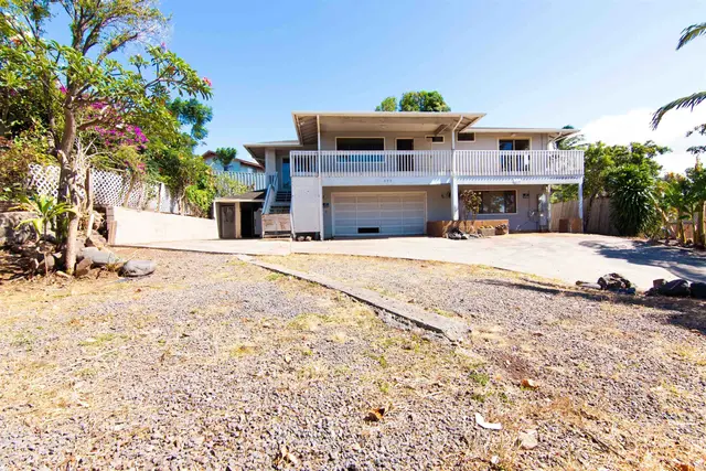 Listing Image for 995 Makani Rd 1 of 22