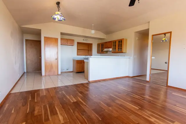 Listing Image for 995 Makani Rd 2 of 22