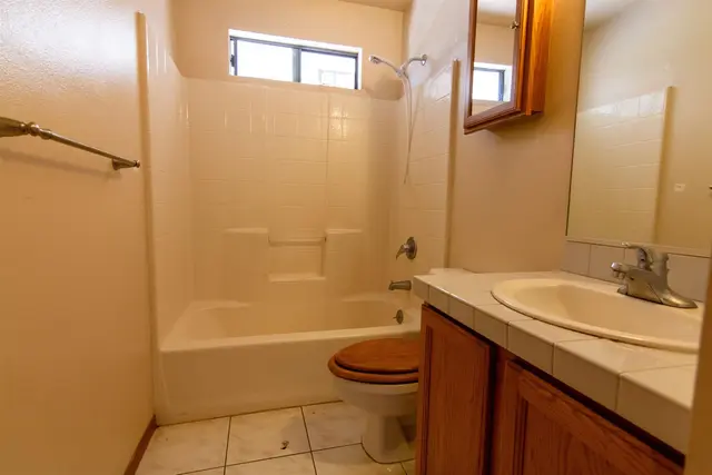 Listing Image for 995 Makani Rd 7 of 22