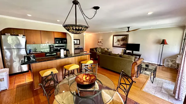 Listing Image for 3559 Lower Honoapiilani Rd 6g 13 of 18