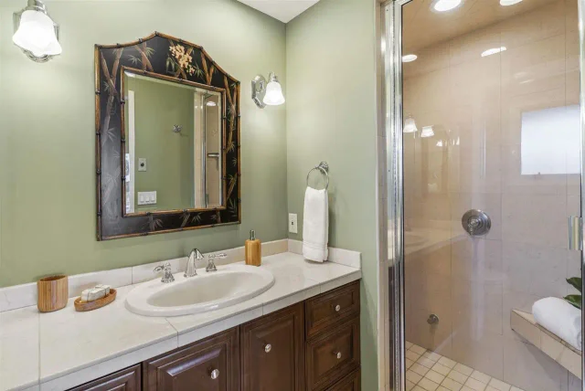 Listing Image for 139 Waaula Pl 17 of 30