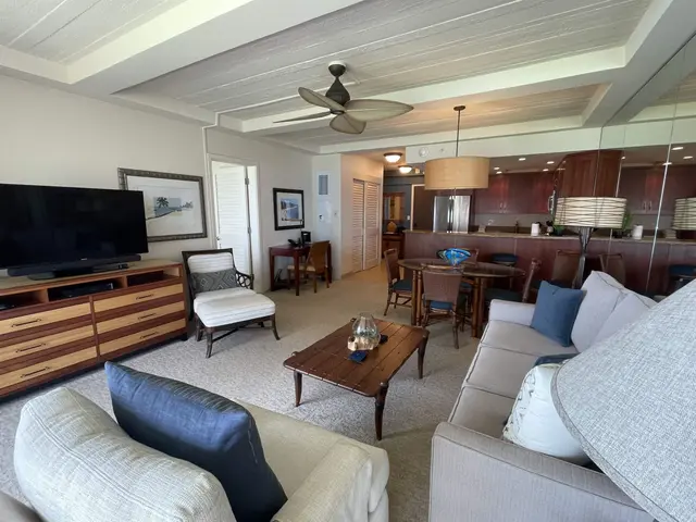 Listing Image for 2481 Kaanapali Pkwy 311 L 10 of 34