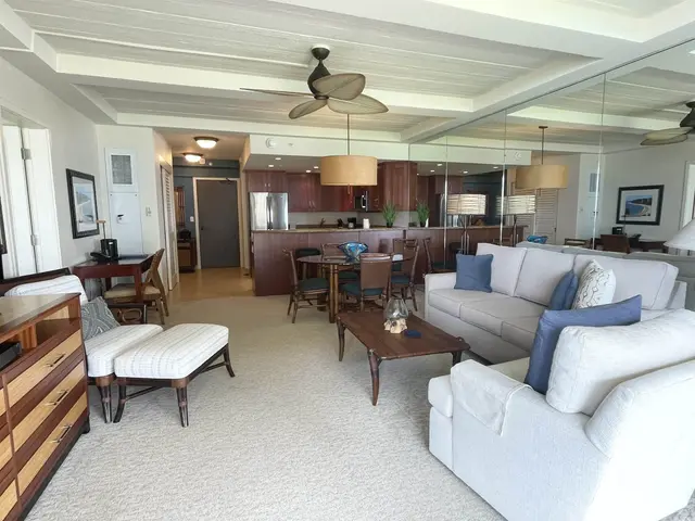 Listing Image for 2481 Kaanapali Pkwy 311 L 15 of 34