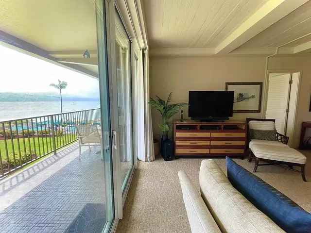Listing Image for 2481 Kaanapali Pkwy 311 L 16 of 34