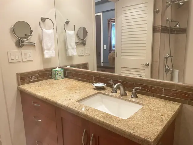 Listing Image for 2481 Kaanapali Pkwy 311 L 21 of 34
