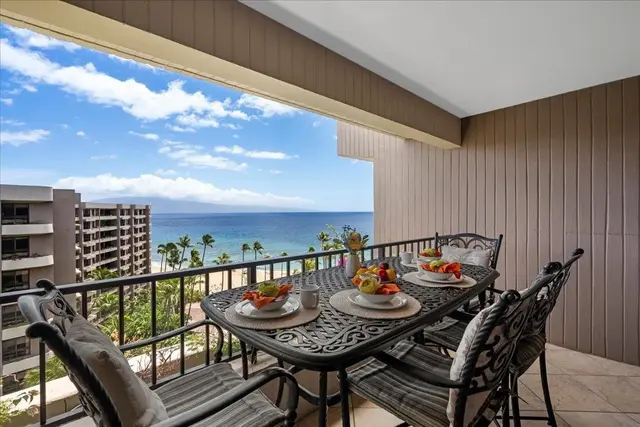 Listing Image for 50 Nohea Kai Dr 2-1105 24 of 45