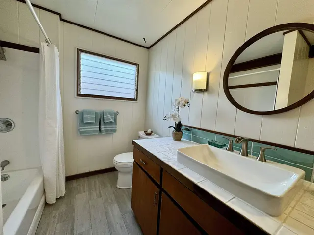 Listing Image for 2730 Kamehameha V Hwy 15 of 40