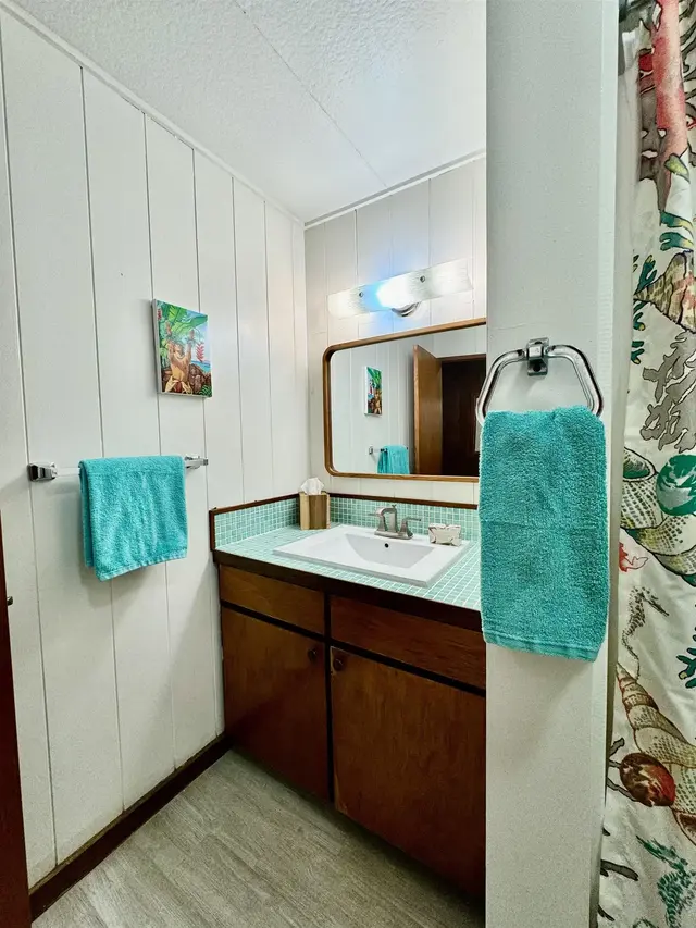 Listing Image for 2730 Kamehameha V Hwy 21 of 40