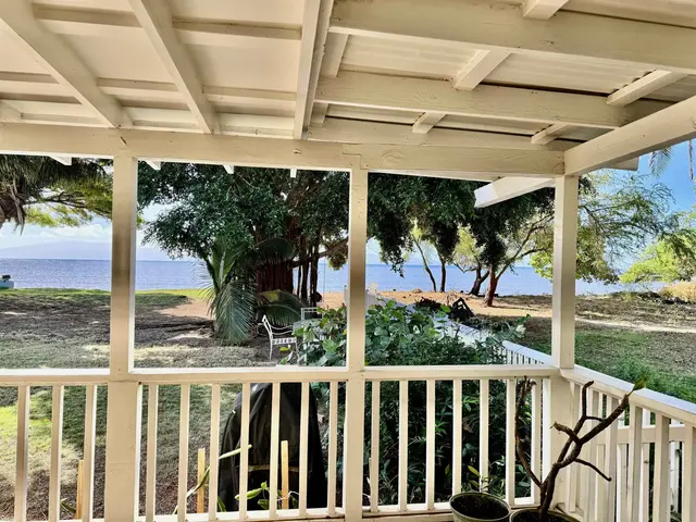 Listing Image for 2730 Kamehameha V Hwy 25 of 40