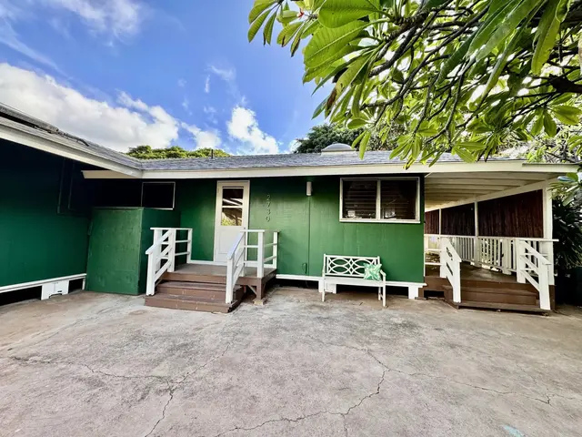 Listing Image for 2730 Kamehameha V Hwy 30 of 40