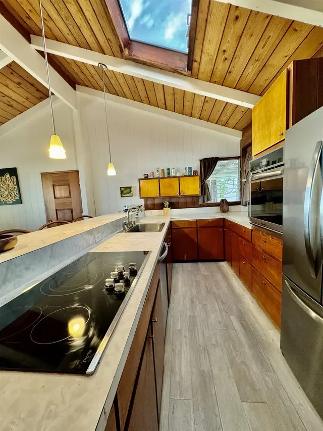 Listing Image for 2730 Kamehameha V Hwy 7 of 40