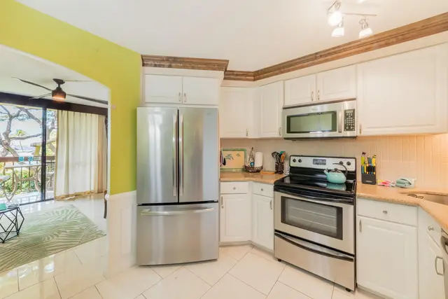 Listing Image for 2191 S Kihei Rd 2320 20 of 50