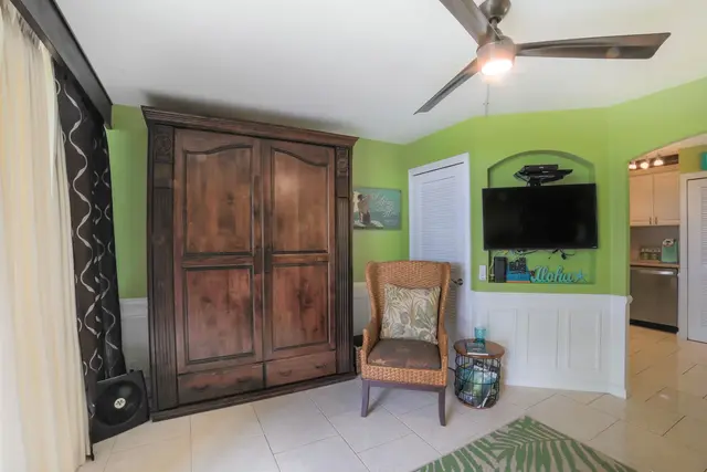 Listing Image for 2191 S Kihei Rd 2320 21 of 50