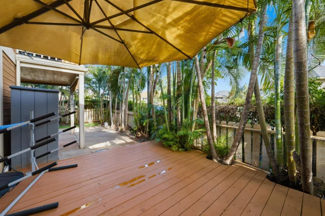 Listing Image for 140 Uwapo Rd 39-101 30 of 35