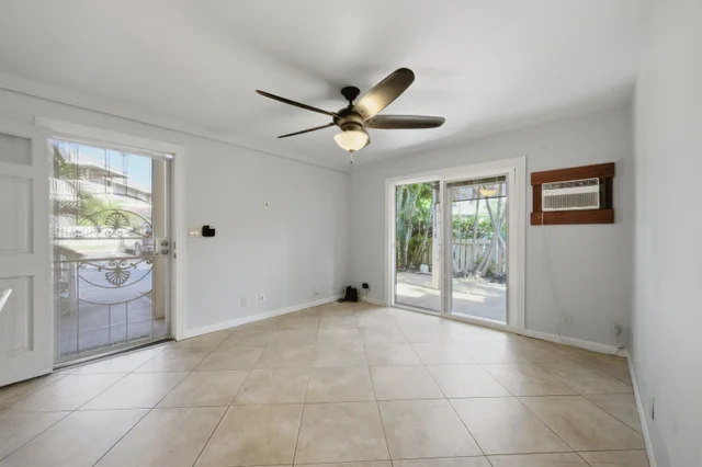 Listing Image for 140 Uwapo Rd 39-101 8 of 35