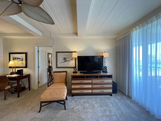 Listing Image for 2481 Kaanapali Pkwy 610/612 G 21 of 39