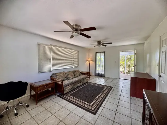 Listing Image for 1808 Malama St 33 of 44
