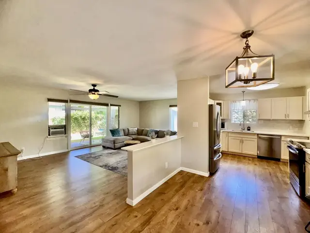 Listing Image for 1808 Malama St 4 of 44