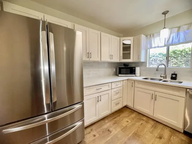 Listing Image for 1808 Malama St 7 of 44