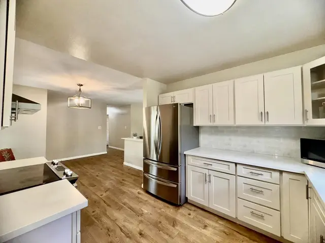 Listing Image for 1808 Malama St 8 of 44
