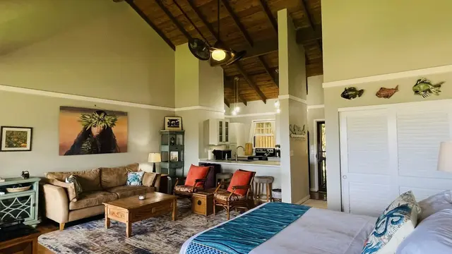 Listing Image for 100 Lio Pl I-3 8 of 17
