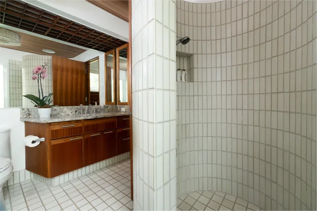 Listing Image for 4000 Wailea Alanui Dr 2003 32 of 43