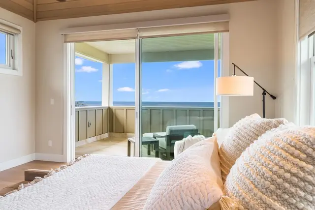 Listing Image for 40 Hale Pili Way 20 of 32
