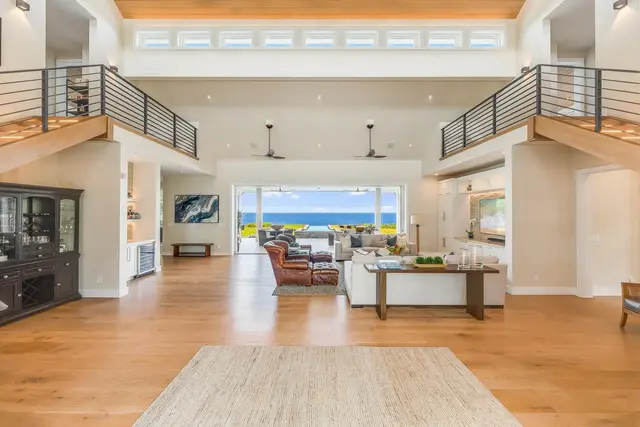 Listing Image for 40 Hale Pili Way 4 of 32