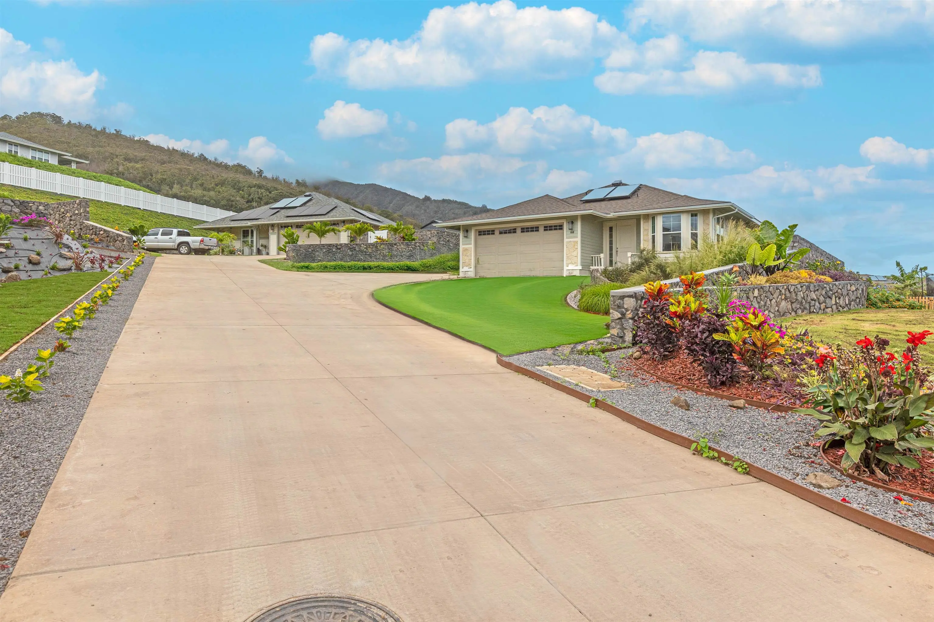 Photo of Listing #407819