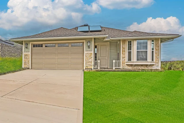 Listing Image for 153 Pua Kalaunu Loop 1 of 36