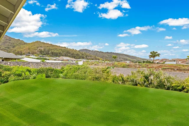 Listing Image for 153 Pua Kalaunu Loop 27 of 36