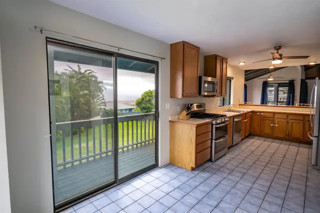 Listing Image for 657 Mapuana Pl 12 of 30