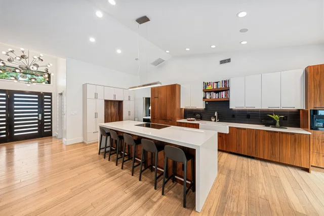 Listing Image for 384 Pualoa Nani Pl 11 of 50