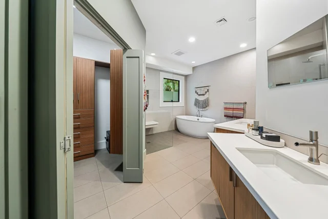 Listing Image for 384 Pualoa Nani Pl 25 of 50