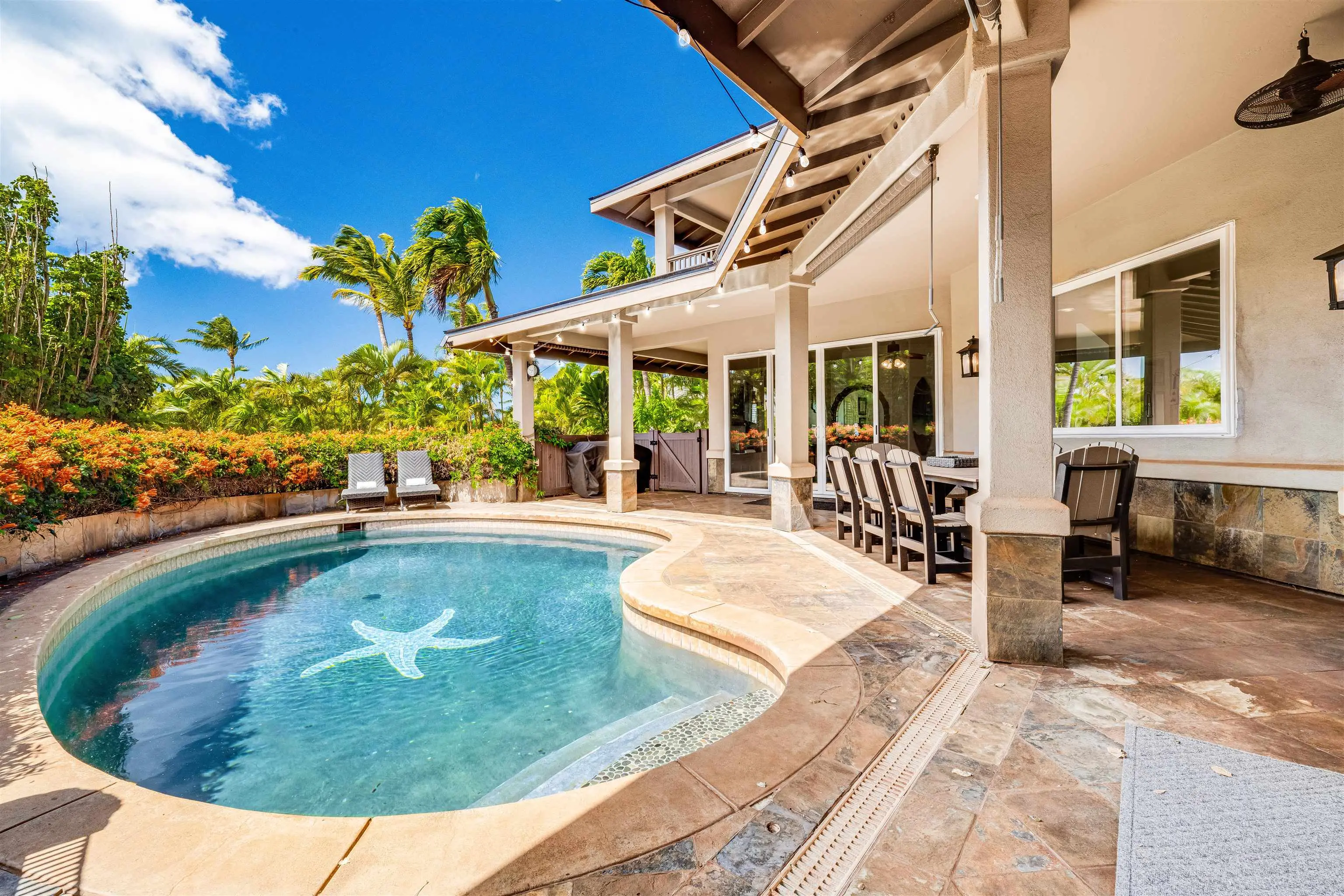 Photo of Listing #408438