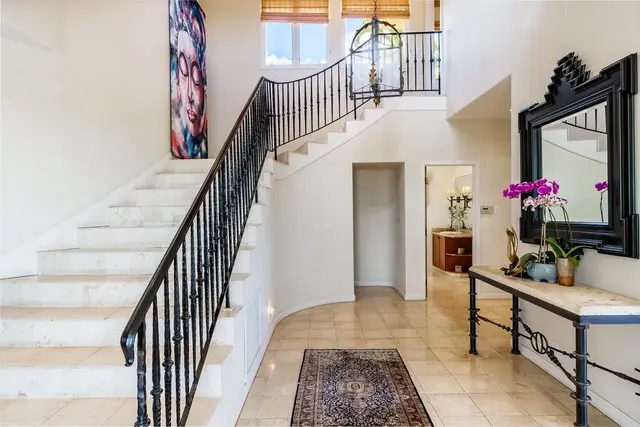 Listing Image for 194 E Panana Pl 13 of 30