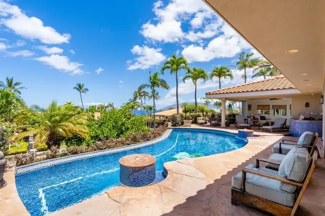 Listing Image for 194 E Panana Pl 16 of 30